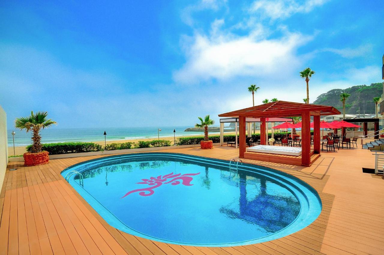 אונג'וקו Sayan Terrace Hotel & Resort מראה חיצוני תמונה