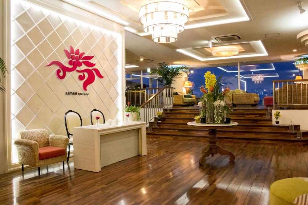 אונג'וקו Sayan Terrace Hotel & Resort מראה חיצוני תמונה