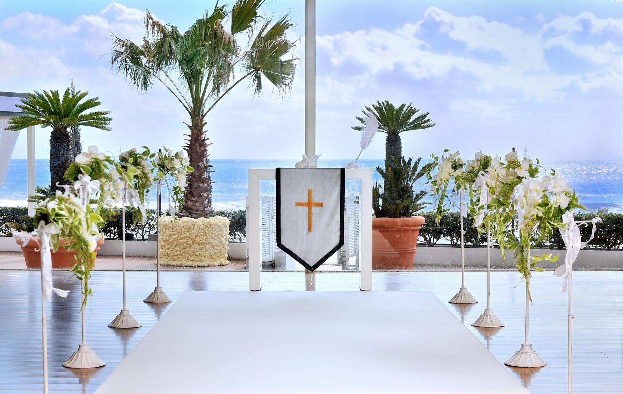 אונג'וקו Sayan Terrace Hotel & Resort מראה חיצוני תמונה
